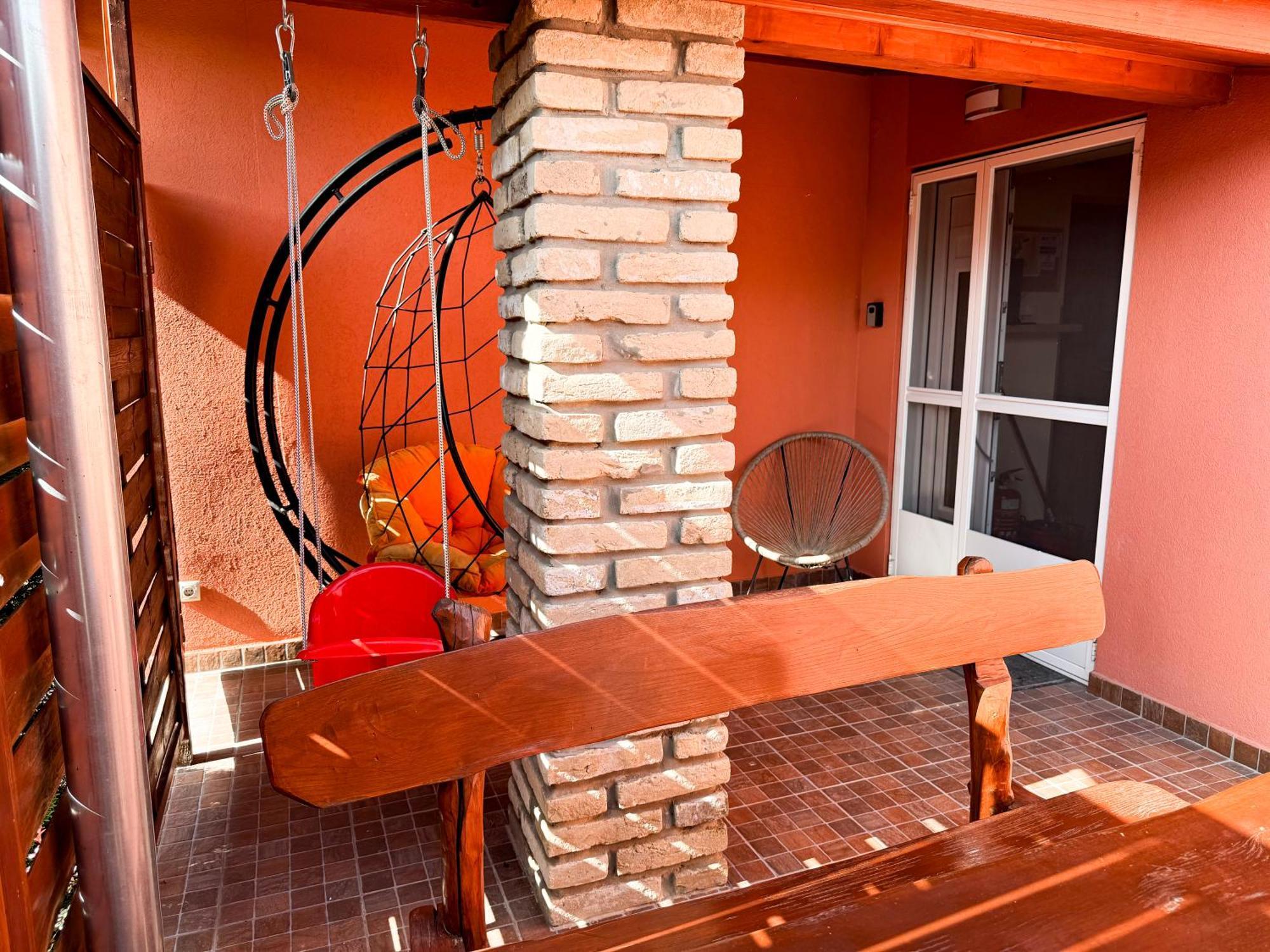 Kk Apartment Backa Topola Luaran gambar